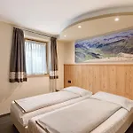 Rasia Relax Mountain 公寓 *
